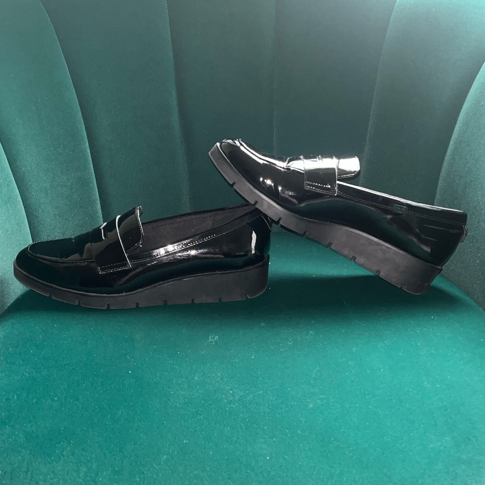 Black Anne Klein Oxford Loaffers